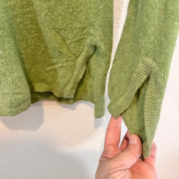 Glam Souls Green Cashmere Wool Blend Sequin V-Neck Sweater Y2K Embellished Top - Picture 3 of 9